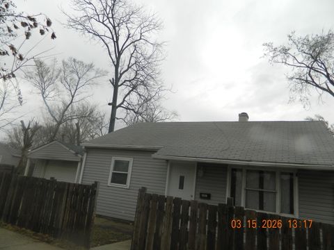 Tiny photo for 202 N Loucks Street, Aurora, IL 60505 (MLS # 12592978)