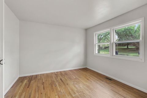 Tiny photo for 1938 Oxford Court, Schaumburg, IL 60194 (MLS # 12701816)