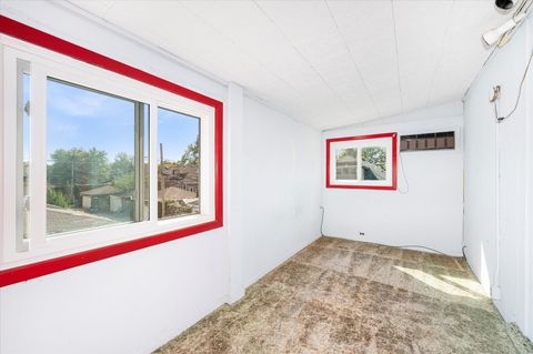 Tiny photo for 1212 N Harvey Avenue, Oak Park, IL 60302 (MLS # 12475277)