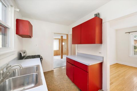 Tiny photo for 1212 N Harvey Avenue, Oak Park, IL 60302 (MLS # 12475277)