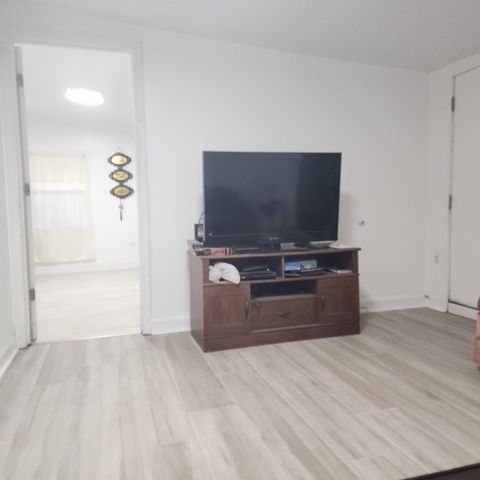 Tiny photo for 7826 W 98th Place, Hickory Hills, IL 60457 (MLS # 12500367)