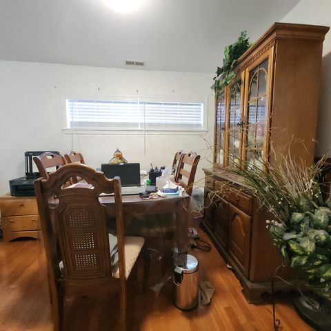 Tiny photo for 7826 W 98th Place, Hickory Hills, IL 60457 (MLS # 12500367)