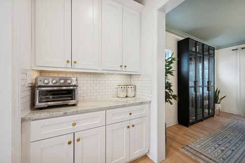 Tiny photo for 1605 Elmdale Avenue, Glenview, IL 60026 (MLS # 12565042)