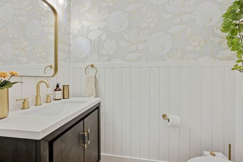 Tiny photo for 1605 Elmdale Avenue, Glenview, IL 60026 (MLS # 12565042)