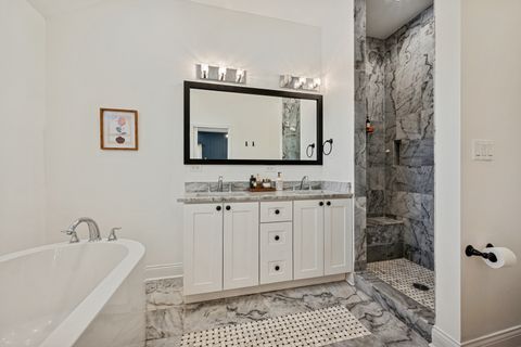 Tiny photo for 1605 Elmdale Avenue, Glenview, IL 60026 (MLS # 12565042)