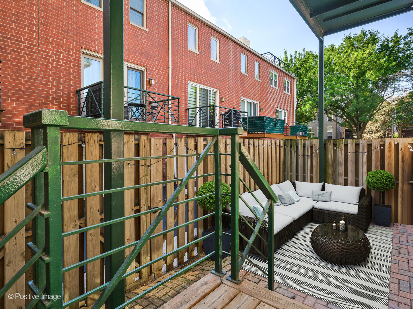 2512 N Bosworth Avenue 108