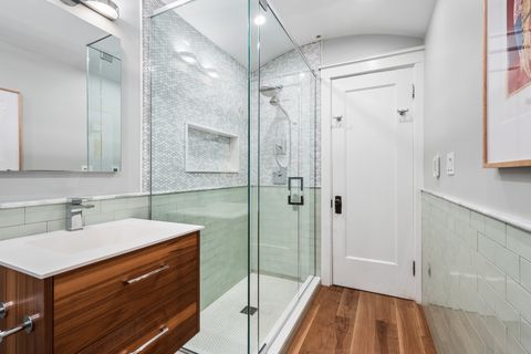 Tiny photo for 2621 W Windsor Avenue, Chicago, IL 60625 (MLS # 12613784)