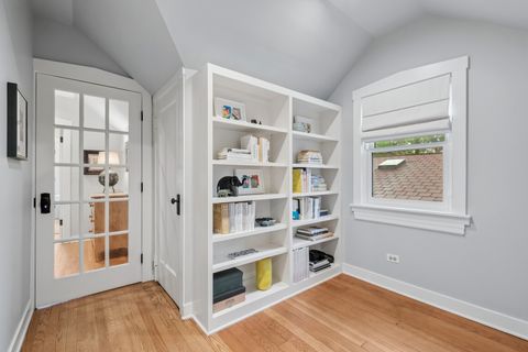 Tiny photo for 2621 W Windsor Avenue, Chicago, IL 60625 (MLS # 12613784)