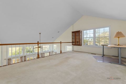 Tiny photo for 1576 Poplar Creek Drive, Hoffman Estates, IL 60169 (MLS # 12580068)