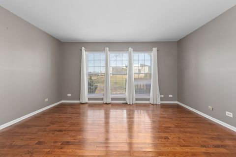 Tiny photo for 1576 Poplar Creek Drive, Hoffman Estates, IL 60169 (MLS # 12580068)