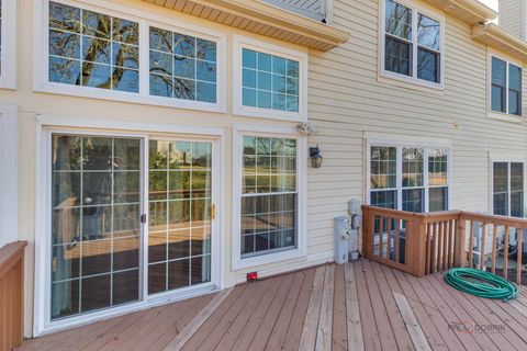 Tiny photo for 1576 Poplar Creek Drive, Hoffman Estates, IL 60169 (MLS # 12580068)