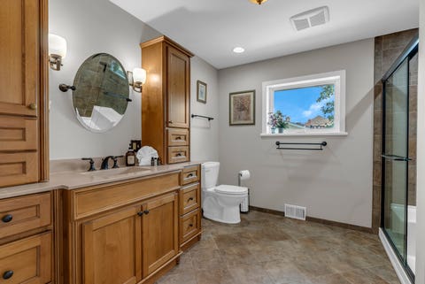 Tiny photo for 8336 W 94th Street, Hickory Hills, IL 60457 (MLS # 12718282)