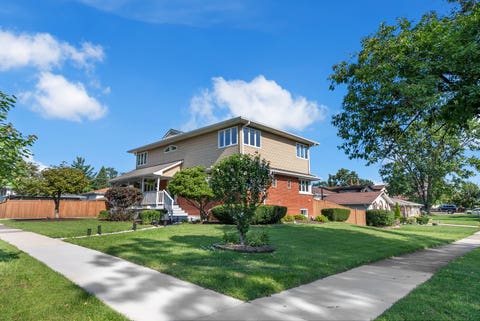 Tiny photo for 8336 W 94th Street, Hickory Hills, IL 60457 (MLS # 12718282)
