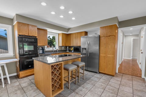 Tiny photo for 8336 W 94th Street, Hickory Hills, IL 60457 (MLS # 12718282)
