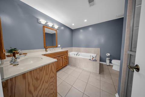 Tiny photo for 8336 W 94th Street, Hickory Hills, IL 60457 (MLS # 12718282)