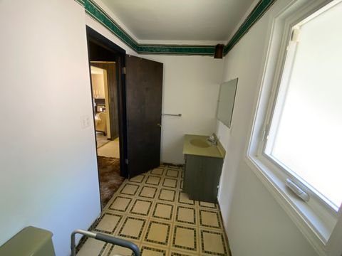 Tiny photo for 3825 Leominster Avenue, Joliet, IL 60431 (MLS # 12629618)