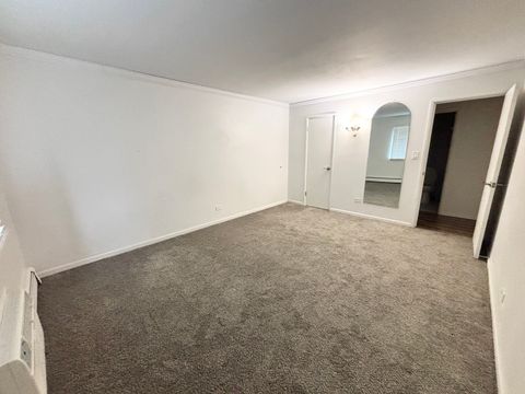 Tiny photo for 1321 S Finley Road #107, Lombard, IL 60148 (MLS # 12503219)