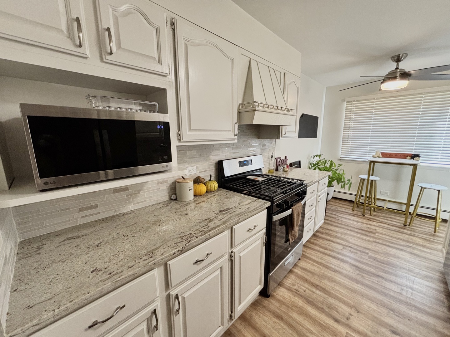 1321 S Finley Road 107