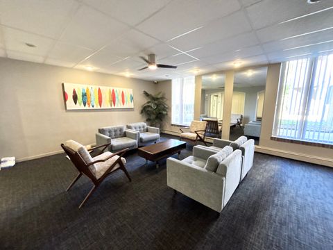 Tiny photo for 1321 S Finley Road #107, Lombard, IL 60148 (MLS # 12503219)