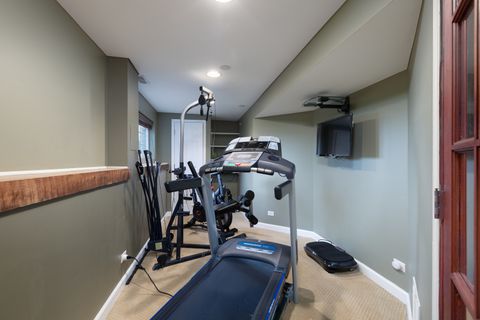 Tiny photo for 1009 Bennett Court, North Aurora, IL 60542 (MLS # 12566749)