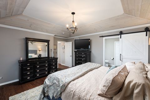 Tiny photo for 1009 Bennett Court, North Aurora, IL 60542 (MLS # 12566749)