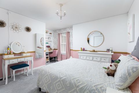 Tiny photo for 1009 Bennett Court, North Aurora, IL 60542 (MLS # 12566749)