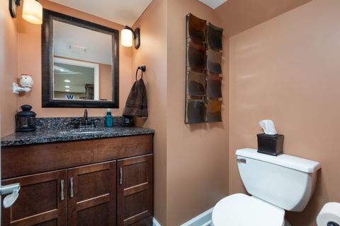 Tiny photo for 1009 Bennett Court, North Aurora, IL 60542 (MLS # 12566749)