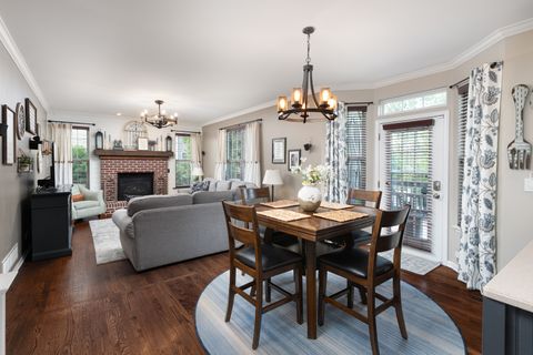 Tiny photo for 1009 Bennett Court, North Aurora, IL 60542 (MLS # 12566749)