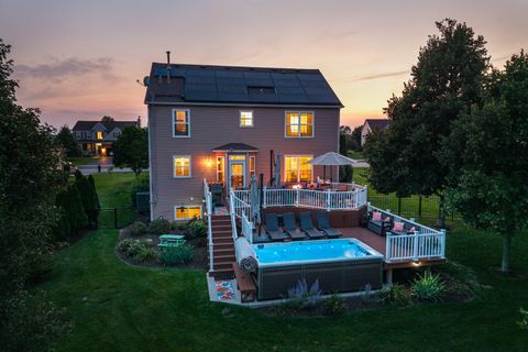 Tiny photo for 1009 Bennett Court, North Aurora, IL 60542 (MLS # 12566749)