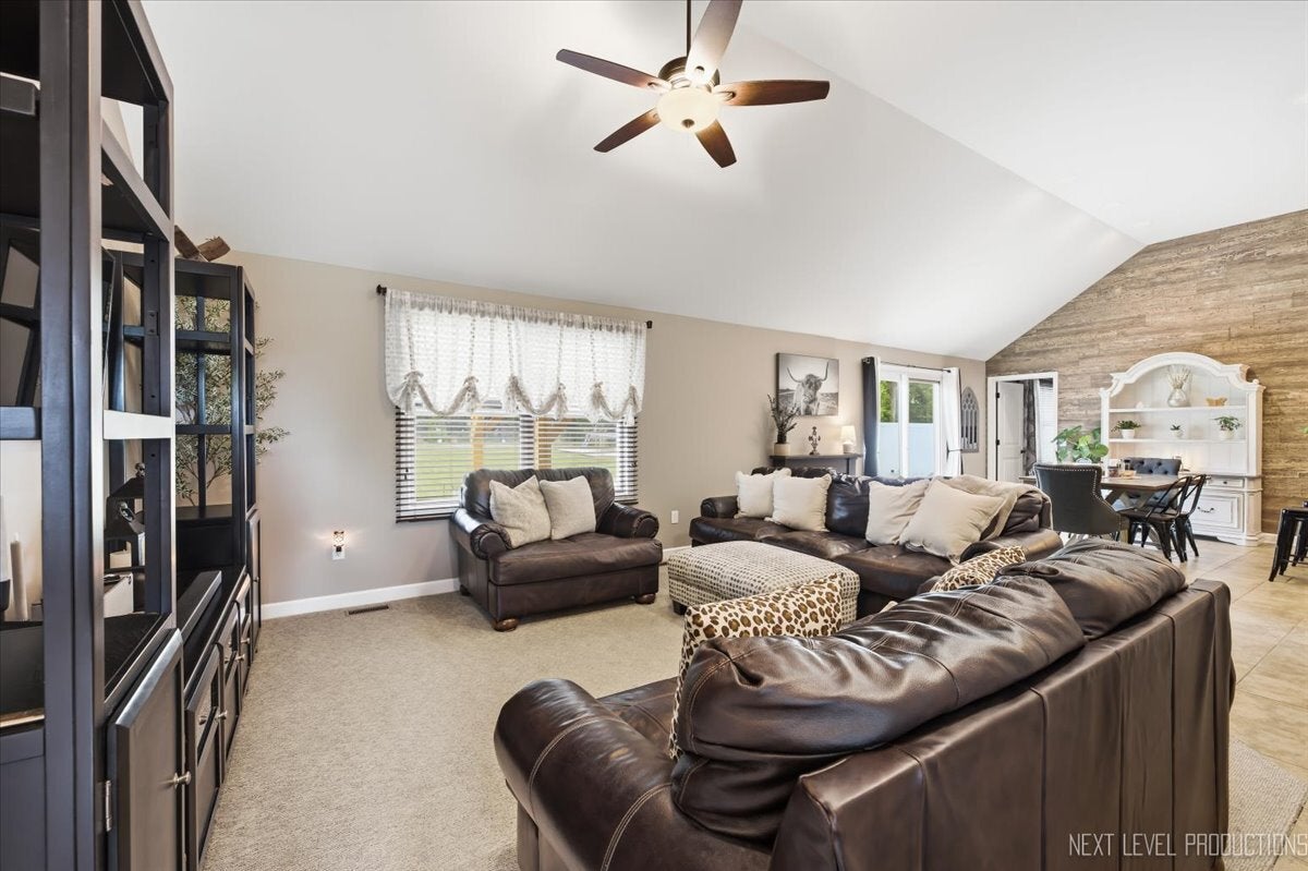 867 Greenfield Turn