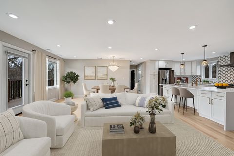 Tiny photo for 3220 Meyers Road, Oak Brook, IL 60523 (MLS # 12338958)