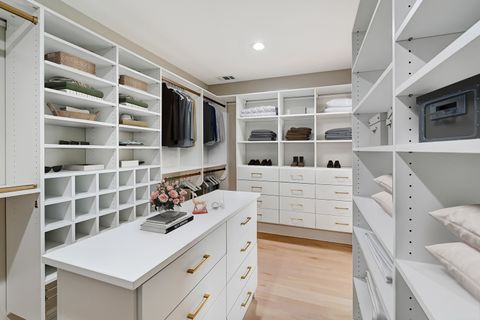 Tiny photo for 3220 Meyers Road, Oak Brook, IL 60523 (MLS # 12338958)