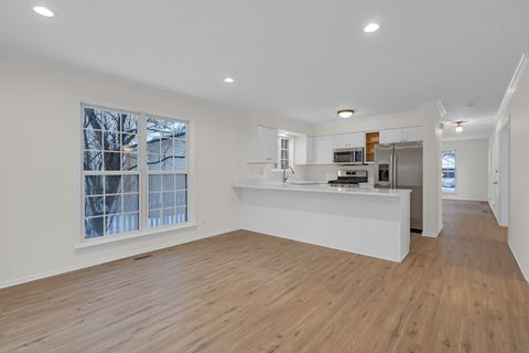 Tiny photo for 3248 Hampshire Lane, Waukegan, IL 60087 (MLS # 12529058)