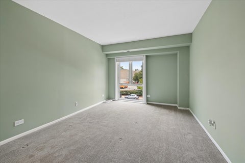 Tiny photo for 1738 Chicago Avenue #302, Evanston, IL 60201 (MLS # 12756831)