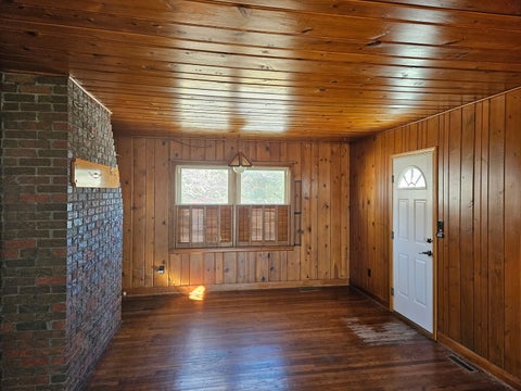 Tiny photo for 1517 W Kimberly Road, Davenport, IA 52806 (MLS # 12736963)