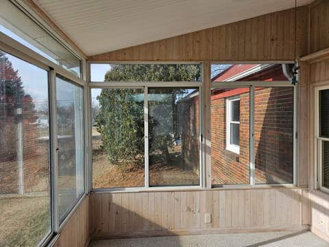 Tiny photo for 1517 W Kimberly Road, Davenport, IA 52806 (MLS # 12736963)