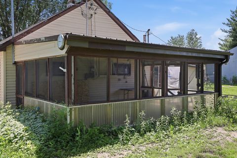 Tiny photo for 30399 PRAIRIE Street, Rock Falls, IL 61071 (MLS # 12687633)