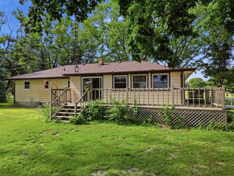 Tiny photo for 30399 PRAIRIE Street, Rock Falls, IL 61071 (MLS # 12687633)