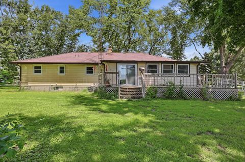 Tiny photo for 30399 PRAIRIE Street, Rock Falls, IL 61071 (MLS # 12687633)