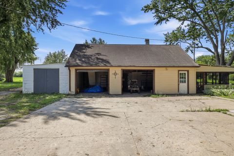 Tiny photo for 30399 PRAIRIE Street, Rock Falls, IL 61071 (MLS # 12687633)
