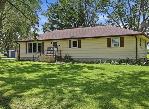 Tiny photo for 30399 PRAIRIE Street, Rock Falls, IL 61071 (MLS # 12687633)