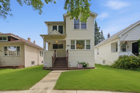 Photo of 2231 N 75th Avenue, Elmwood Park, IL 60707 (MLS # 12668086)