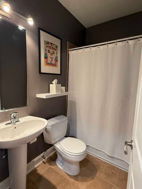 Tiny photo for 1967 W Cullom Avenue #3, Chicago, IL 60613 (MLS # 12676106)