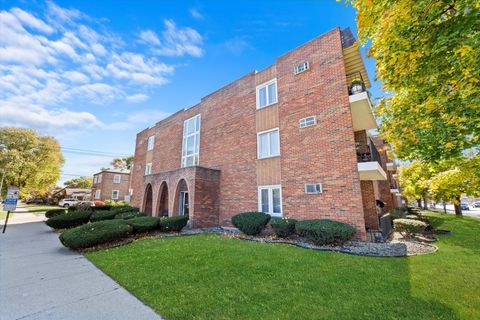 A home in Oak Lawn