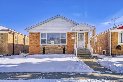 Photo of 12643 S Harvard Avenue, Chicago, IL 60628 (MLS # 12558376)