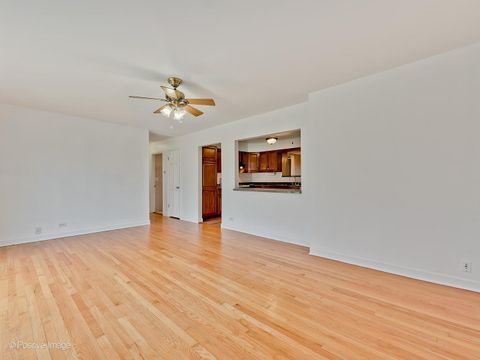 Tiny photo for 9412 Margail Avenue, Des Plaines, IL 60016 (MLS # 12578876)