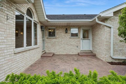 Tiny photo for 16101 Lake Villa Avenue, Tinley Park, IL 60477 (MLS # 12618466)