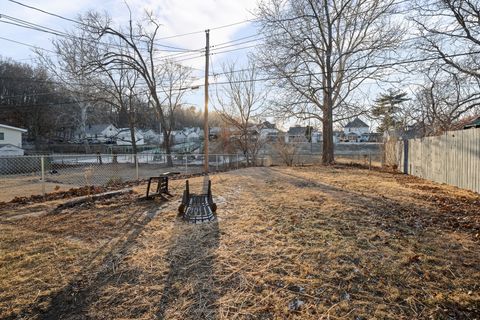 Tiny photo for 445 48TH Street, Moline, IL 61265 (MLS # 12558075)