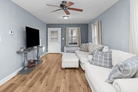 Tiny photo for 445 48TH Street, Moline, IL 61265 (MLS # 12558075)