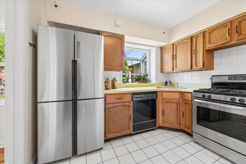 Tiny photo for 4135 N Pontiac Avenue, Chicago, IL 60634 (MLS # 12603423)